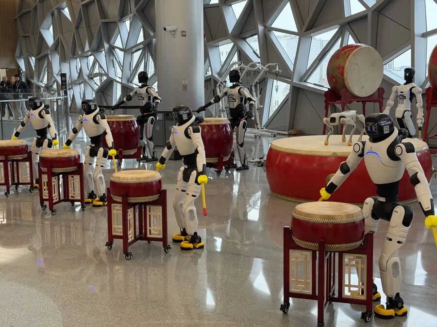 上海发布机器人租赁开放平台，迎来租赁新模式。